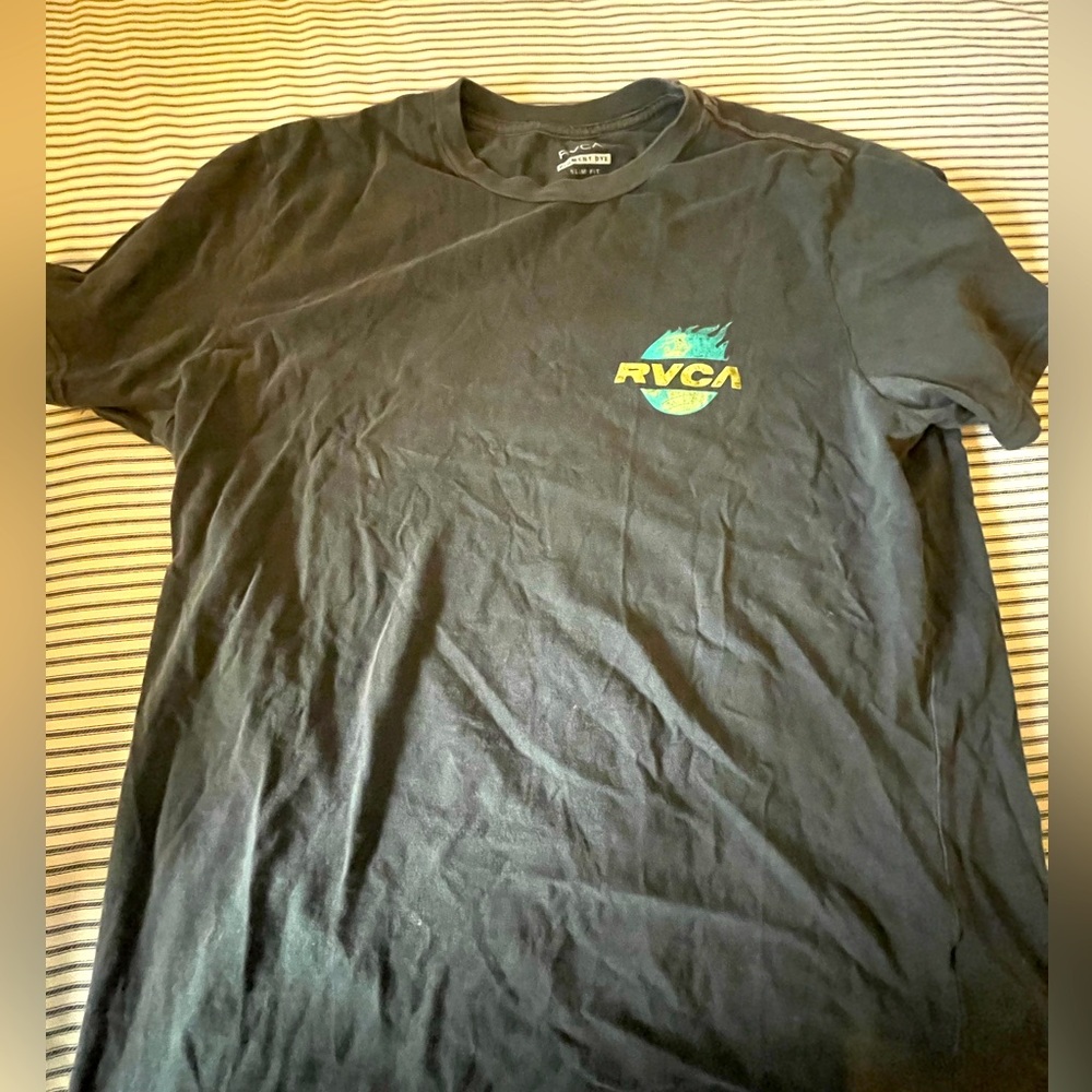 Used Men’s RVCA Shirt - Slim Fit